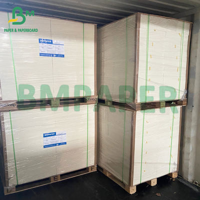 White Top Clay Coated Kraft Liner Board Paper 140g - 200g لصندوق الكرتون