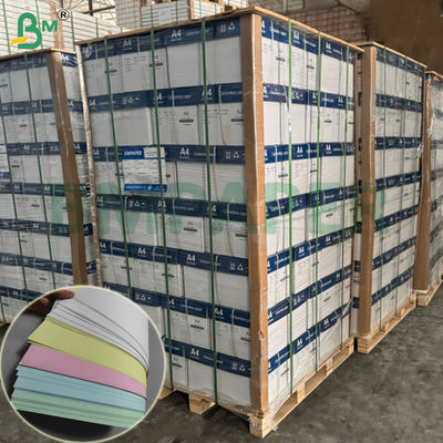 ورقة ورق الكربون NCR 60 جرام 75 جرام لتطبيقات بحجم الرسالة صورة سوداء