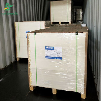 350g 390g الورق المقوى الأبيض الممتص 480 X 330mm الحبوب القصيرة للأسطوانات