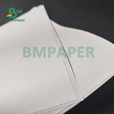 ورق إزاحة نص الكتاب غير المطلي 60 رطلاً 70 رطلاً للمغلف أبيض فائق 23 × 36 بوصة