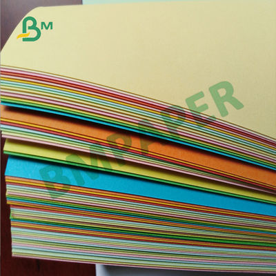 70gsm 80gsm ورق طباعة ملون أخضر أحمر أزرق طباعة أوفست لديي