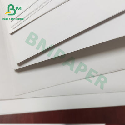 ورق نص أوفست 23 × 35 بوصة ، ورق كتاب أبيض أملس 60 رطل 50 # 60 #