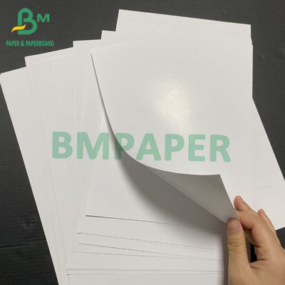150gsm 157gsm ورق Chromocoat في ورقة ريام التعبئة 640 X 900mm 700 X 1000mm