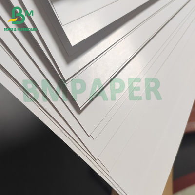 ورق لامع مزدوج الوجهين مطلي بالكروم C2S 300gsm 350gsm للمجلة
