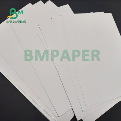 170gsm 190gsm C1S العاج SBS ورقة المجلس للملابس Hangtags 30 X 40inch البياض العالي