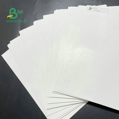 700 X 1000mm SBS Paper Board ، C1s Artboard 230GSM 250GSM 300GSM 350GSM