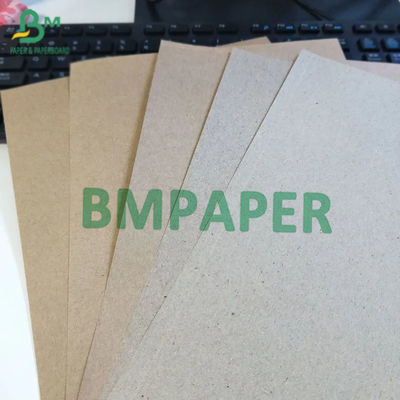 ورق كرافت قابل لإعادة التدوير ، لفة ورق مموج لصندوق 80gsm 90gsm 110gsm