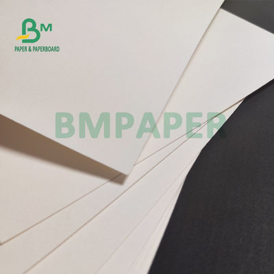 230gsm + 15g PE ورقة بيضاء واقية من الشحوم لوجبات سريعة الغداء مربع حزمة 700mm