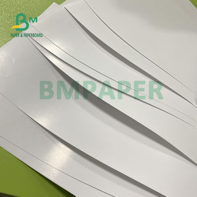 لب الخشب البكر ورقة الحرير لمعان مزدوجة الجانبين المغلفة 140gsm 150gsm للطباعة الغلاف