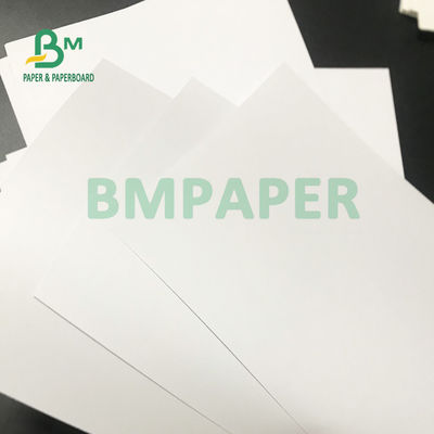 70gsm 75gsm أبيض غير مصقول Woodfree ورقة جيدة السلس 700 مم × 1000 مم