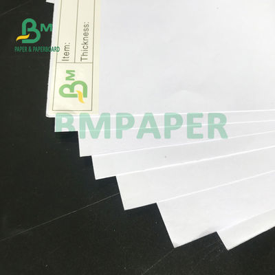 سوبر وايت وود فري ورق أوفست 140gsm 160gsm 635mm X 914mm تسطيح جيد