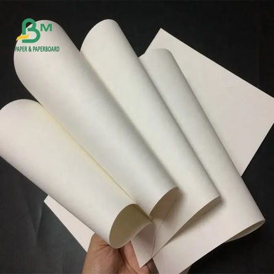 ورق كرافت أبيض فيرجن 24 × 35 بوصة 150gsm 170gsm 190gsm للأكياس الورقية