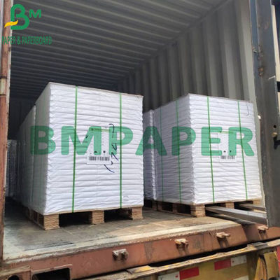 360g 25 × 38 `` غطاء ورق أبيض لامع C2S مزدوج الجانب مغطى بعلامة Hangtag
