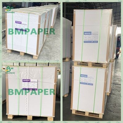 70 GSM ورقة عالية السطوع الأبيض Woodfree للطباعة الصناعية