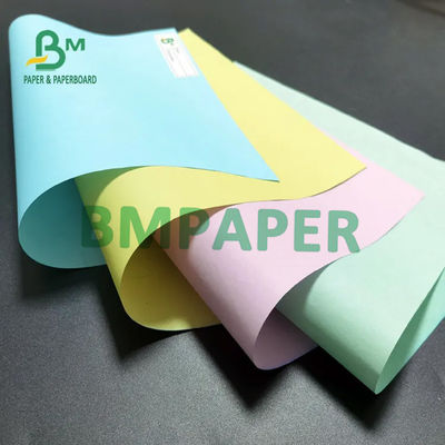 ورق NCR الخالي من الكربون 55GSM 60GSM الكربون الأمامية الخلفية 55GSM 60GSM 66x100cm الحافة 500 ورقة
