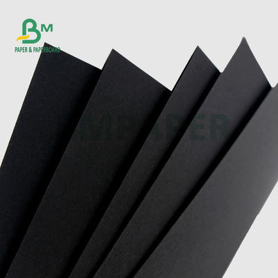 300 غرام 350 غرام ورق أسود موحد للطلاء 70 × 100 سم صلابة عالية