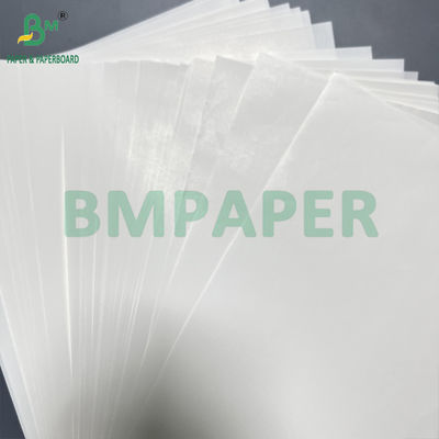 الورق الملمع من جانب واحد 62 65 GSM الأبيض الرطب - لفة ورق القوة لصنع الملصقات
