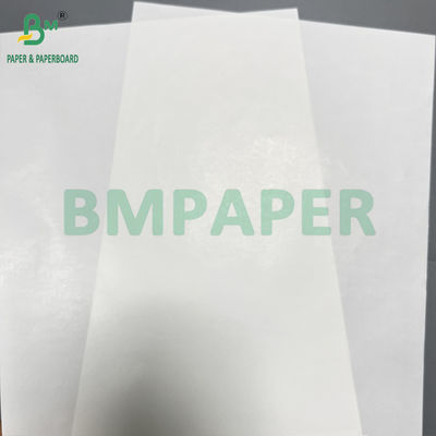الورق الملمع من جانب واحد 62 65 GSM الأبيض الرطب - لفة ورق القوة لصنع الملصقات
