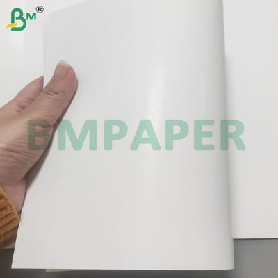 310GSM أوراق ورقية بطاقات اللعب ذات نواة سوداء مغلفة من جانبين