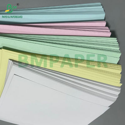 572mm X 876mm 55grams 60grams NCR CB CFB CF ورق النسخ الذاتي غير الكربوني في Ream
