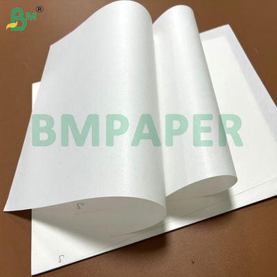 40 غرام 45 غرام 50 غرام سلامة الأغذية الورق الأبيض MG لأكياس حزم الخبز 800 × 1100mm